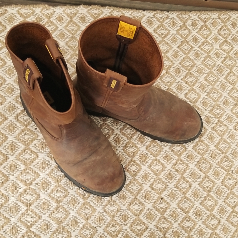 CAT boots for Men 10.5 !like new!